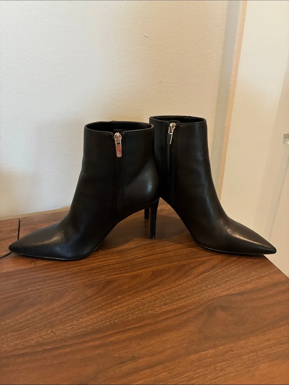 Nine West Black Pointed Toe Ankle Booties with Side Zip